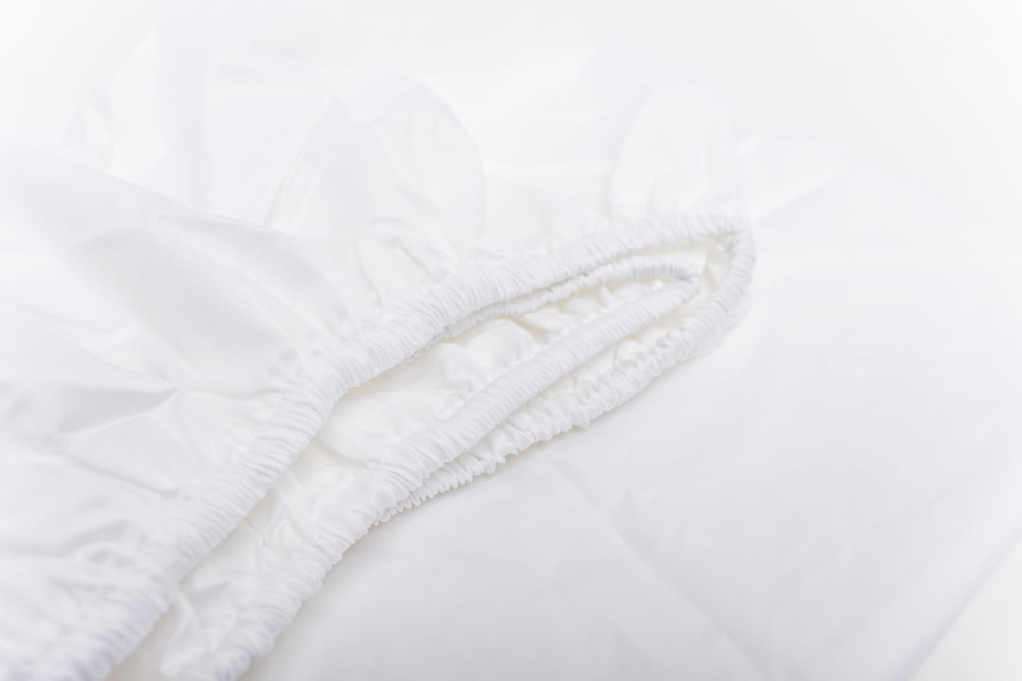 Bed Sheet - Elastic - 200 TC - Twin/Full/Queen/King